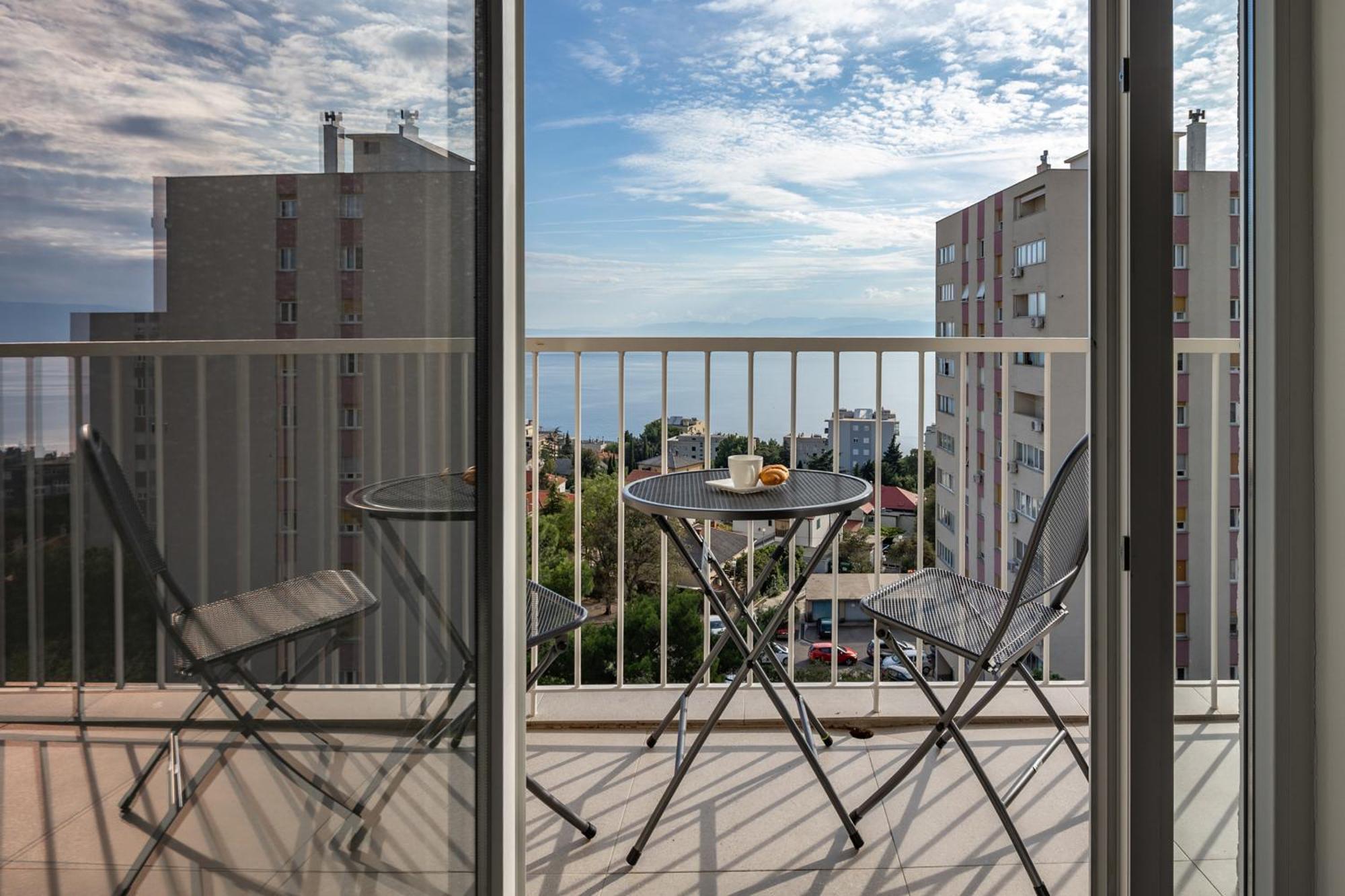 City Seaview Apartment Vigo - Happy Rentals Rijeka Ngoại thất bức ảnh